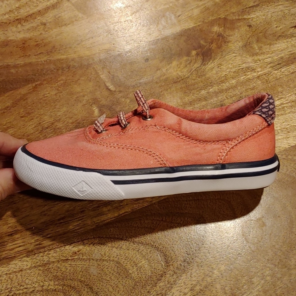 Sperry Vineyard Vines Sneaker Size 9.5